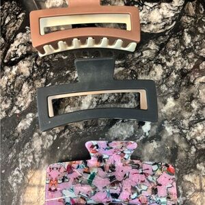 Stylish Hair Claw Clip Set - Brown & Gray two toned and Pink